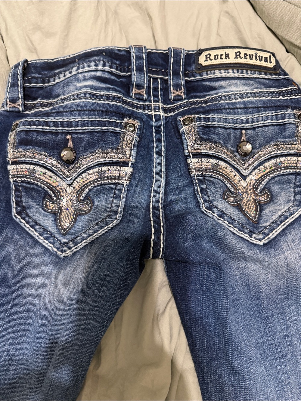 Rock Revival Women's Blue Embellished Back Pocket straight leg Jeans